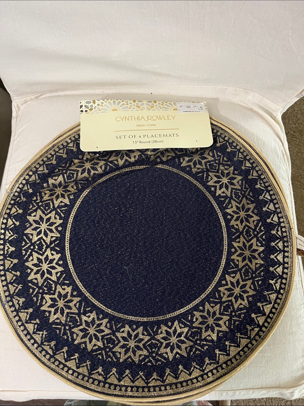 Cynthia Rowley Navy and Gold Decorative Round Placemat